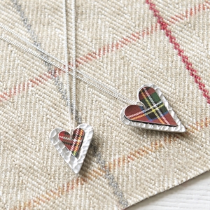 Picture of Red Double Tartan Slim Heart Necklace