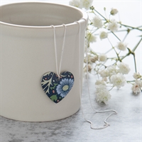 Picture of Midnight Floral Round Heart Necklace 